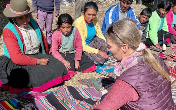 investing in women in q'ero 1